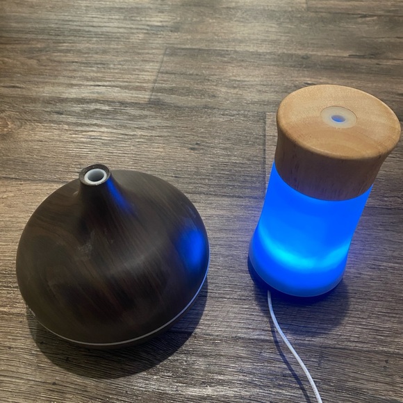 2 Diffusers & Power Cord - Picture 8 of 10